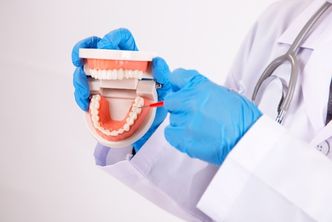 Porcelain dental crown in Memorial Houston - GB Dentistry