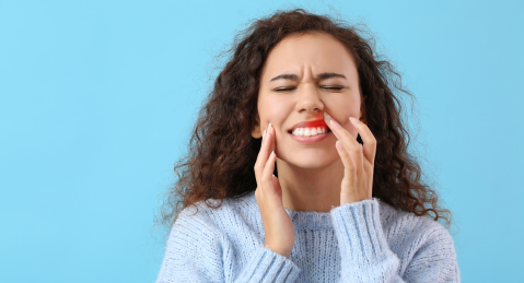 Swollen Gums Woman